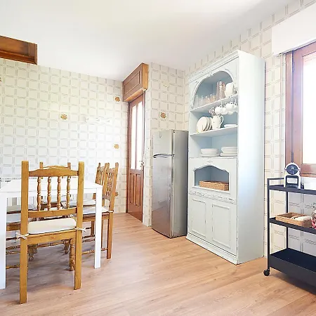 Galihost - A Casa Caminas Апартаменты *