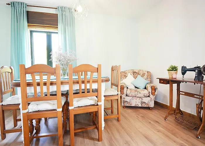 Galihost - A Casa Caminas Daire *