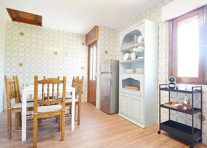 Galihost - A Casa Caminas Daire *